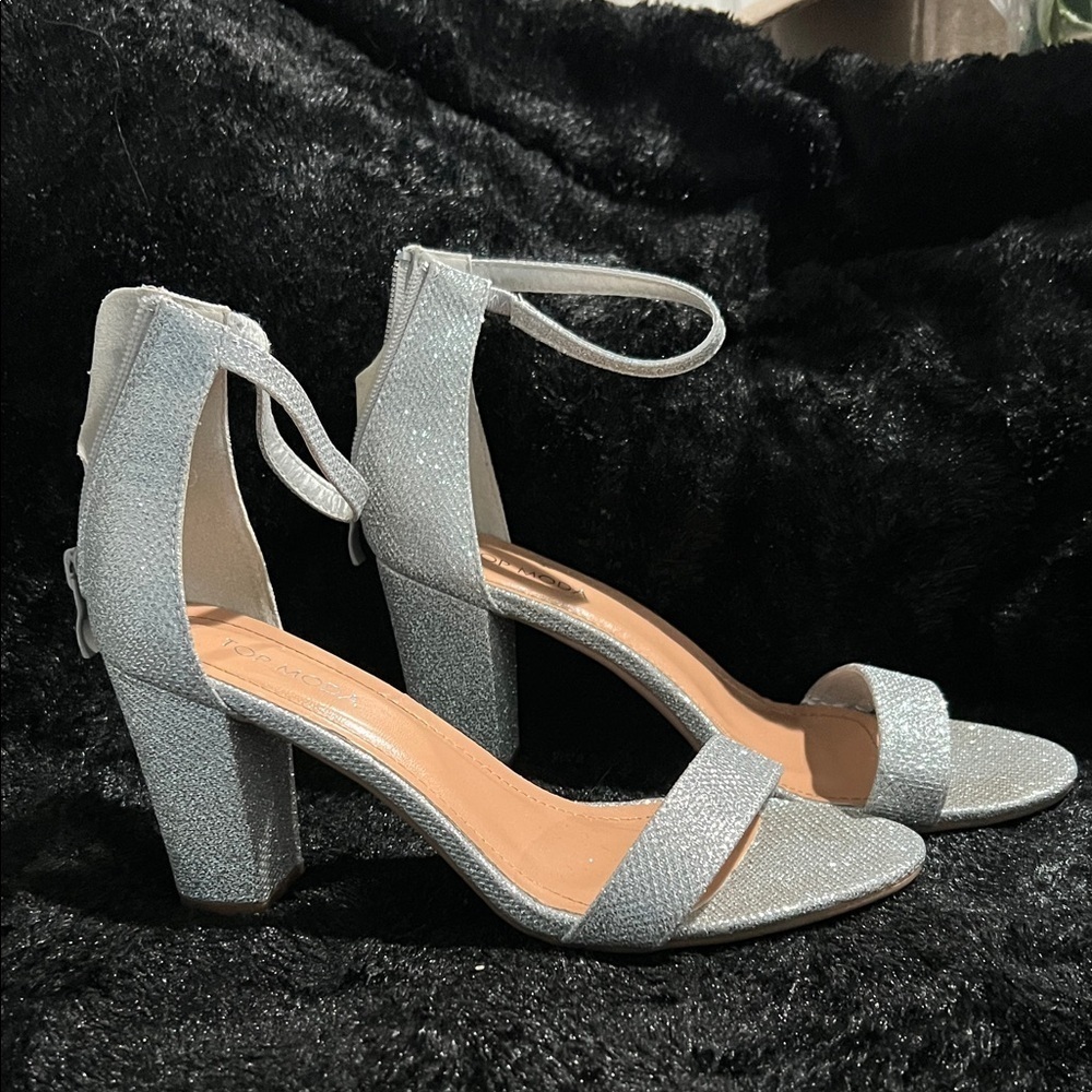TOP Moda Glittery Silver Block Heels